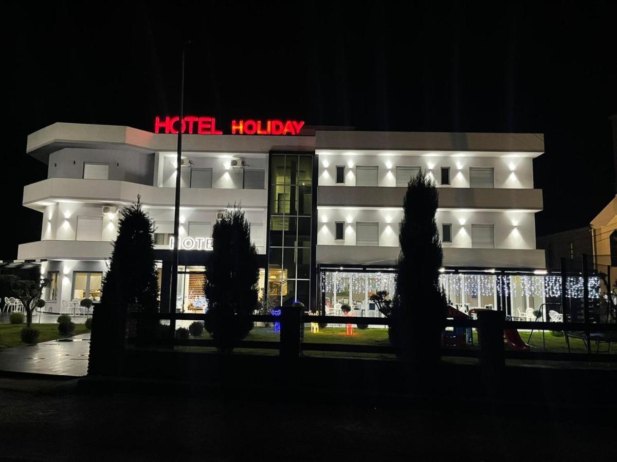 Hotel Holiday Koplik Zewnętrze zdjęcie
