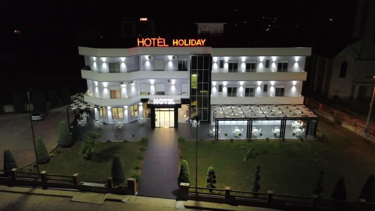 Hotel Holiday Koplik Zewnętrze zdjęcie